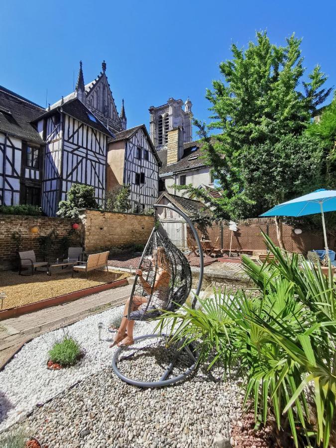 Les Cieux De La Cathedrale - Calme - Jardin - Wifi Lägenhet Troyes Exteriör bild